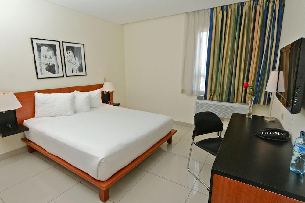 Comfort Inn Real San Miguel Extérieur photo