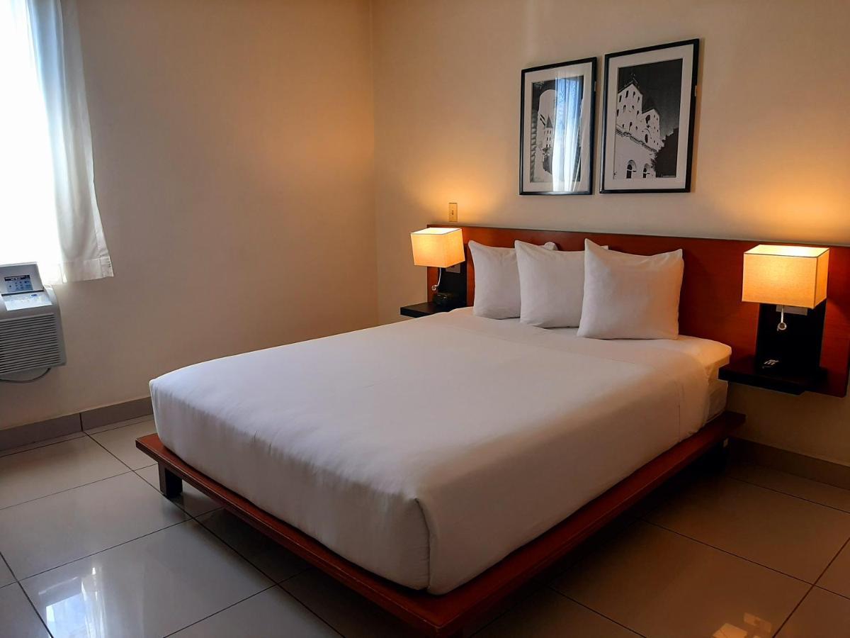 Comfort Inn Real San Miguel Extérieur photo