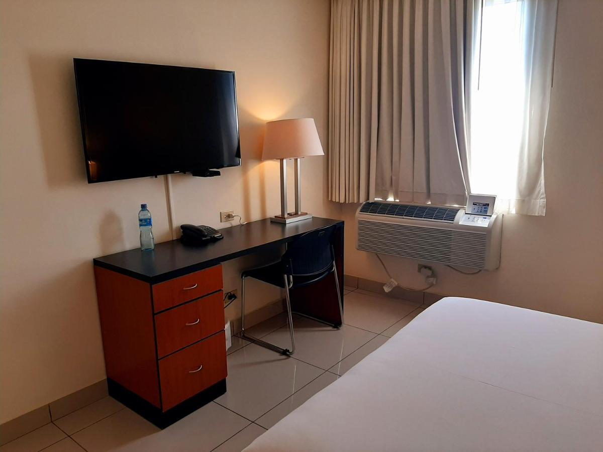 Comfort Inn Real San Miguel Extérieur photo