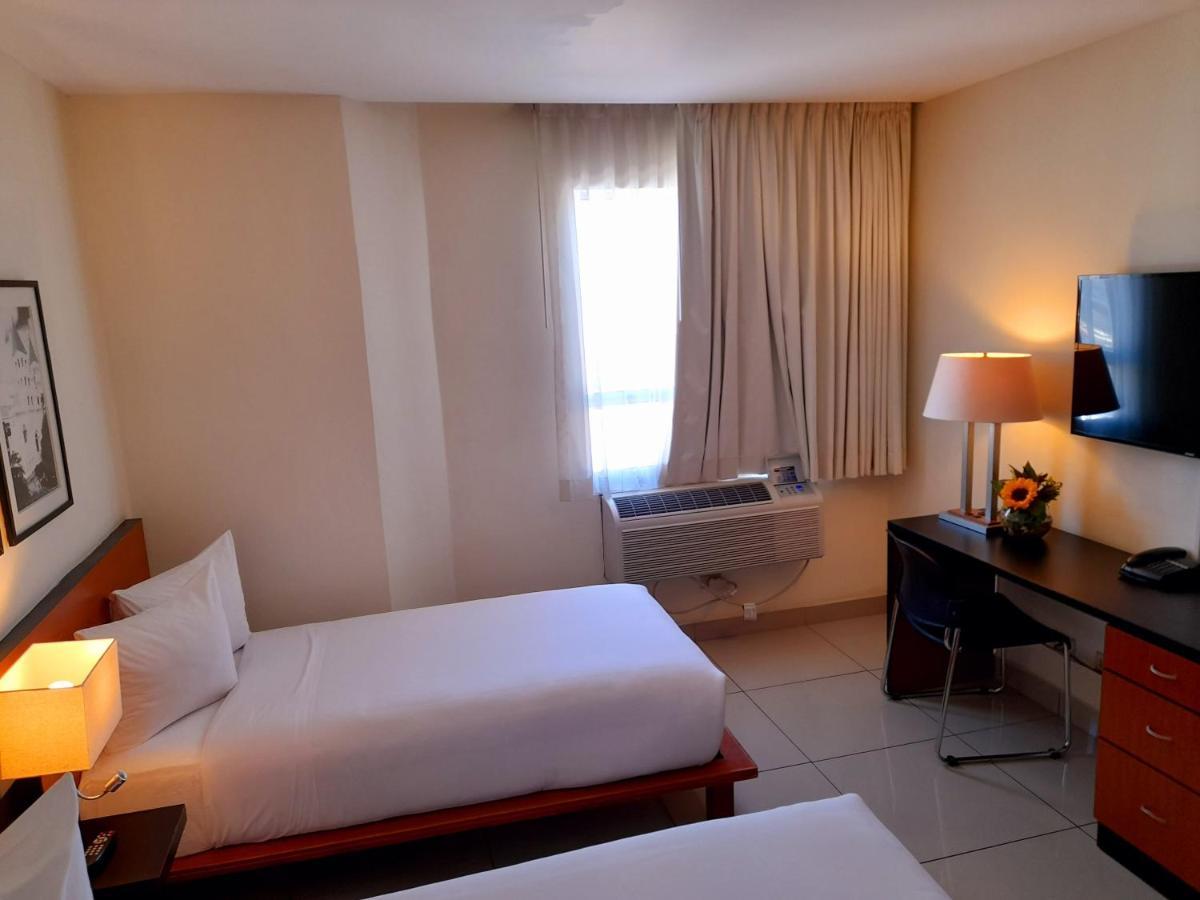 Comfort Inn Real San Miguel Extérieur photo