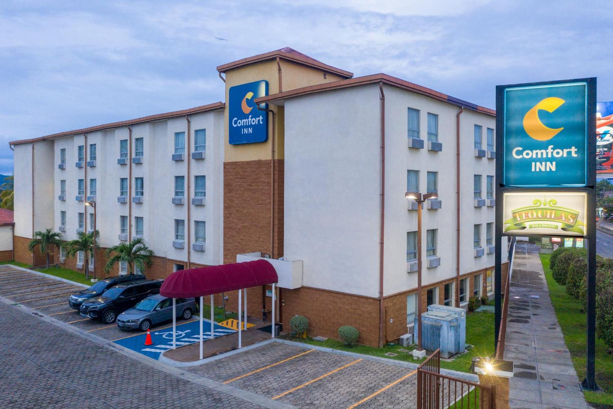 Comfort Inn Real San Miguel Extérieur photo